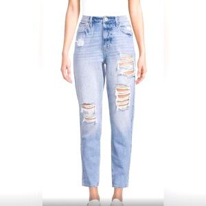 No Boundaries Juniors' Destructed Mom Jeans Light Wash Jeans Size 7